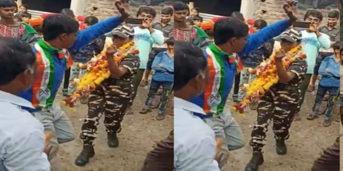 WhatsApp Image 2021-12-21 at 11.42.09 AM Majdur ki beti ka bsf me selection hua to jhum utha pura gaanv