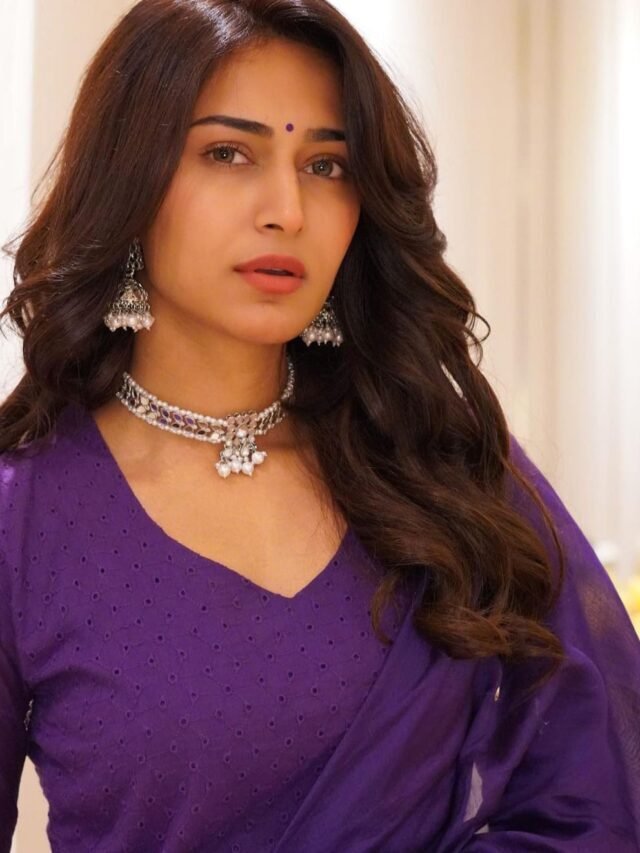 Erica Fernandes को ट्रेडिशनल लुक में देख फैंस हुए दीवाने