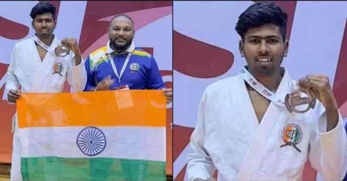 Laborer father's son won medal in Asian Championship Laborer father's son won medal in Asian Championship