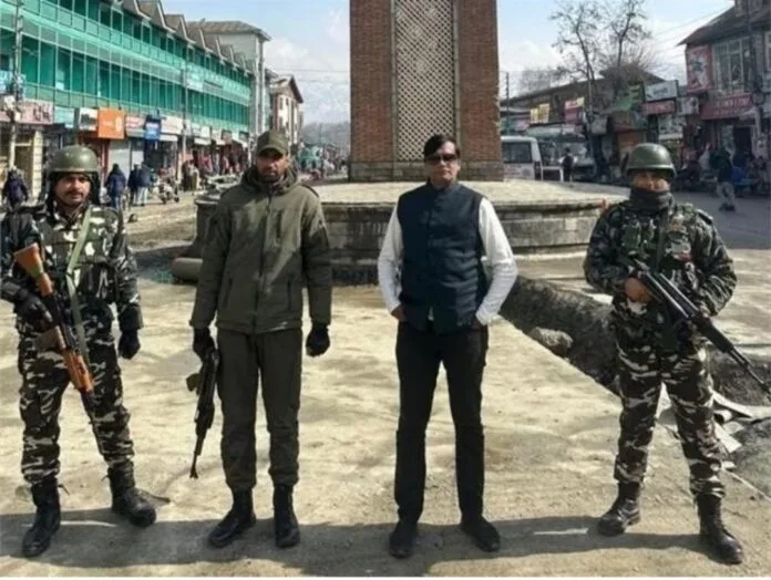 PMO Fake Officer Arrested