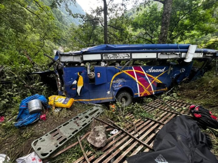 Bus fell into ditch in gangotri