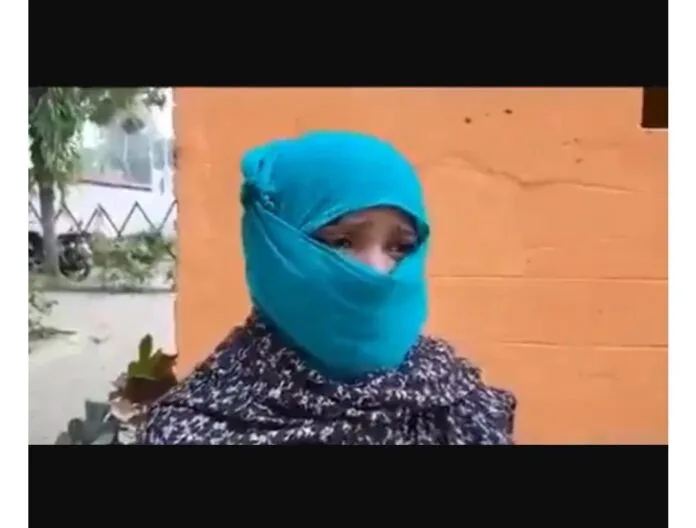 The woman reached the police station with the private part of the rapist, this came forward