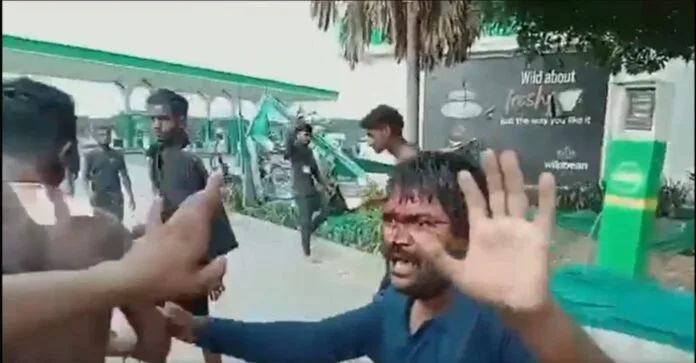 In Muzaffarnagar, devotees vandalized a petrol pump