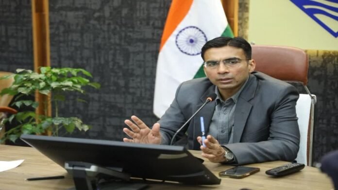 Dehradun DM takes strict action against road digging, cancels permits of seven agencies