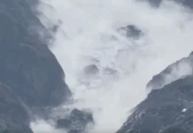बद्रीनाथ के पास टूटा ग्लेशियर, वैज्ञानिकों ने कहा- अंदर से खोखले हो रहे पहाड़ Glacier breaks near Badrinath, scientists say mountains are hollowing out from within