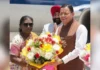 राष्ट्रपति द्रौपदी मुर्मु पहुंची देहरादून: कल IMA की पासिंग आउट परेड में होंगी शामिल President Droupadi Murmu arrives in Dehradun; to attend the IMA Passing Out Parade tomorrow.
